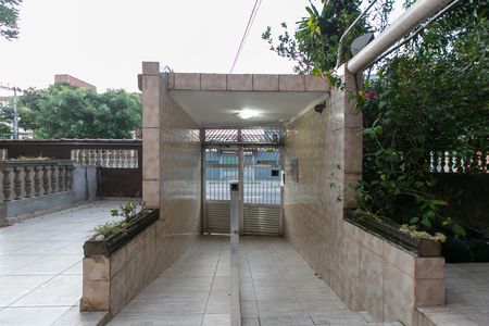 Apartamento para alugar com 56m², 2 quartos e 1 vagaÁrea comum - Entrada 