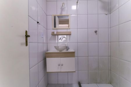 Casa para alugar com 101m², 2 quartos e 1 vaga Casa para alugar com 101m², 2 quartos e 1 vagaBanheiro Social