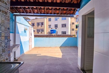 Casa para alugar com 101m², 2 quartos e 1 vaga Casa para alugar com 101m², 2 quartos e 1 vagaTerraço
