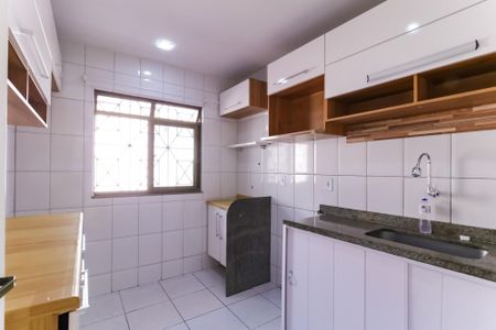 Casa para alugar com 101m², 2 quartos e 1 vaga Casa para alugar com 101m², 2 quartos e 1 vagaCozinha