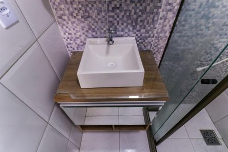 Casa para alugar com 101m², 2 quartos e 1 vaga Casa para alugar com 101m², 2 quartos e 1 vagaBanheiro da Suíte