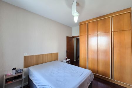Apartamento à venda com 149m², 4 quartos e 2 vagas Apartamento à venda com 149m², 4 quartos e 2 vagasSuíte 1