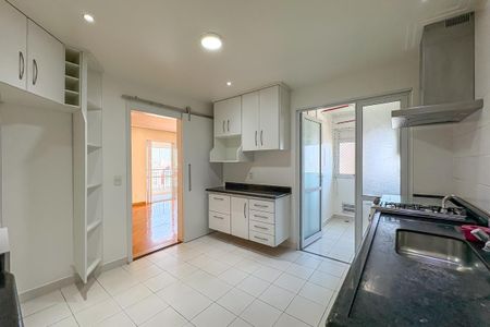 Apartamento para alugar com 106m², 3 quartos e 2 vagasCozinha