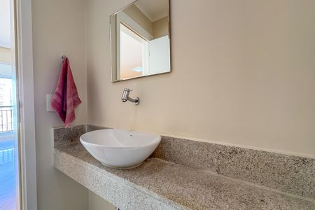 Apartamento para alugar com 106m², 3 quartos e 2 vagasLavabo