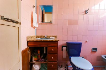 Casa à venda com 80m², 2 quartos e sem vagaBanheiro