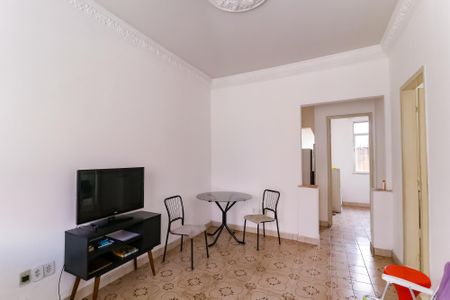 Casa à venda com 80m², 2 quartos e sem vagaSala