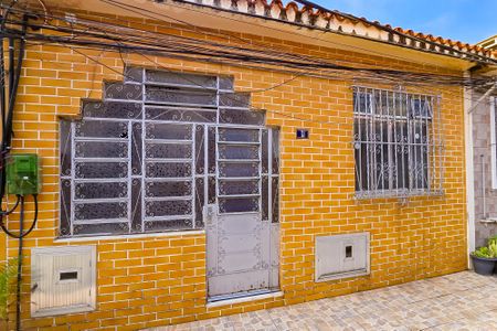 Casa à venda com 80m², 2 quartos e sem vagaFachada
