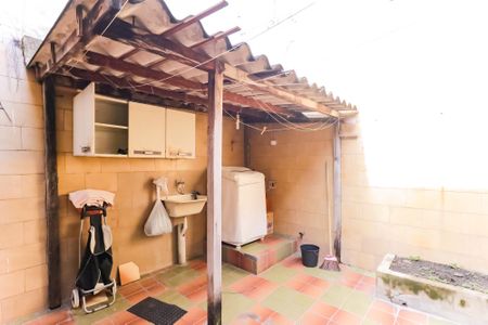 Casa à venda com 80m², 2 quartos e sem vagaÁrea de Serviço