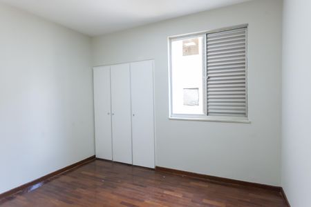 Apartamento à venda com 200m², 3 quartos e 1 vagaQuarto 1