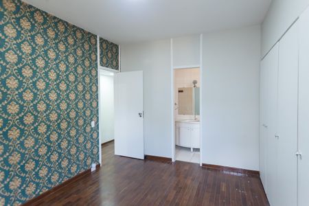 Apartamento à venda com 200m², 3 quartos e 1 vagaSuíte