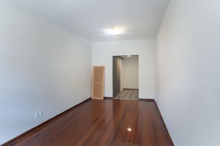 Apartamento à venda com 200m², 3 quartos e 1 vagaSala