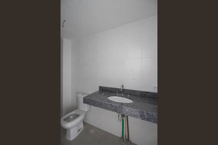 Apartamento à venda com 58m², 2 quartos e 1 vaga Apartamento à venda com 58m², 2 quartos e 1 vagaBanheiro da Suíte