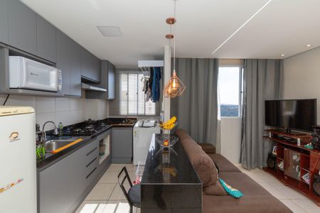 Apartamento à venda com 52m², 2 quartos e 1 vagaSala
