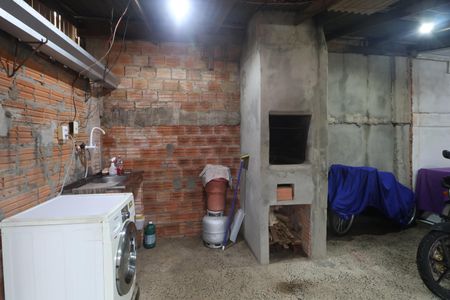 Casa à venda com 84m², 3 quartos e 2 vagasÁrea externa