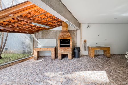 Apartamento à venda com 51m², 2 quartos e 1 vaga Apartamento à venda com 51m², 2 quartos e 1 vagaÁrea comum - Churrasqueira