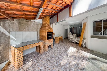 Apartamento à venda com 51m², 2 quartos e 1 vaga Apartamento à venda com 51m², 2 quartos e 1 vagaÁrea comum - Churrasqueira