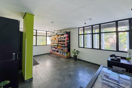 Apartamento à venda com 51m², 2 quartos e 1 vaga Apartamento à venda com 51m², 2 quartos e 1 vagaÁrea comum - Mercado 24 Horas