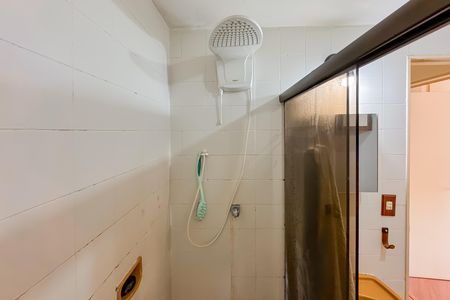 Apartamento à venda com 51m², 2 quartos e 1 vaga Apartamento à venda com 51m², 2 quartos e 1 vagaBanheiro Social