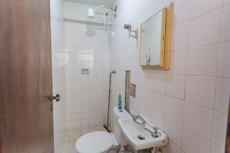 Apartamento para alugar com 80m², 3 quartos e 1 vaga Apartamento para alugar com 80m², 3 quartos e 1 vagaBanheiro de Serviço