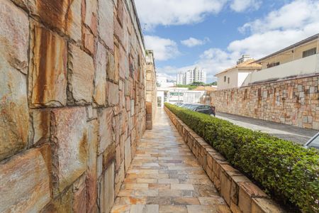 Apartamento para alugar com 80m², 3 quartos e 1 vaga Apartamento para alugar com 80m², 3 quartos e 1 vagaHall de entrada
