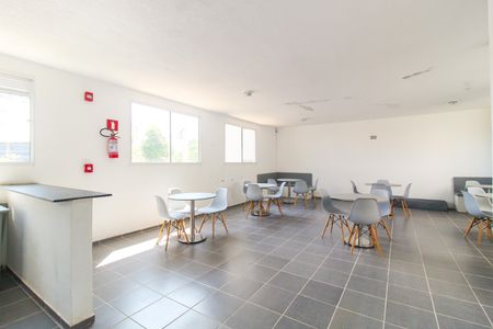 Apartamento para alugar com 52m², 2 quartos e 1 vagaÁrea comum - Salão de festas