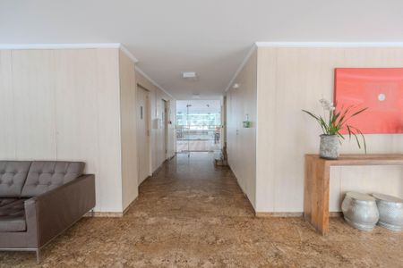 Apartamento para alugar com 70m², 2 quartos e 1 vagaHall de entrada