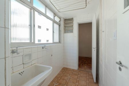 Apartamento para alugar com 70m², 2 quartos e 1 vagaÁrea de Serviço