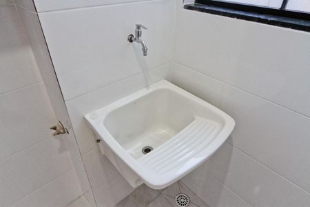 Apartamento para alugar com 40m², 2 quartos e sem vaga Apartamento para alugar com 40m², 2 quartos e sem vagaÁrea de Serviço