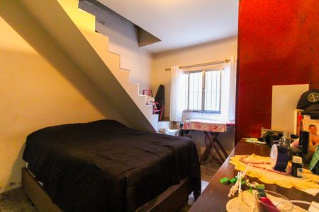 Casa à venda com 84m², 1 quarto e 2 vagasSala/Quarto