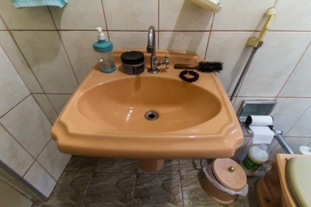 Casa à venda com 84m², 1 quarto e 2 vagasBanheiro