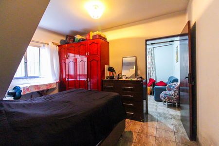 Casa à venda com 84m², 1 quarto e 2 vagasSala/Quarto