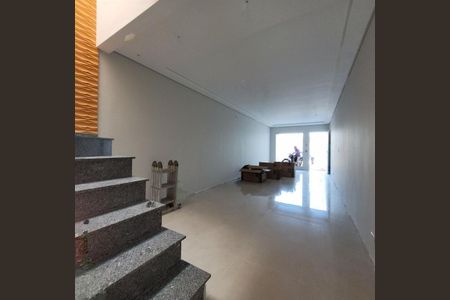 Casa à venda com 110m², 3 quartos e 2 vagas