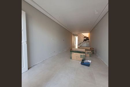 Casa à venda com 110m², 3 quartos e 2 vagas