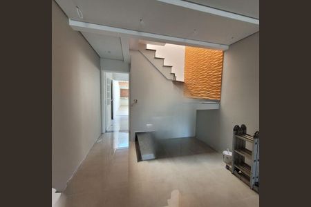 Casa à venda com 110m², 3 quartos e 2 vagas
