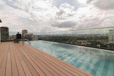 Studio à venda com 53m², 1 quarto e sem vagaÁrea comum - Piscina