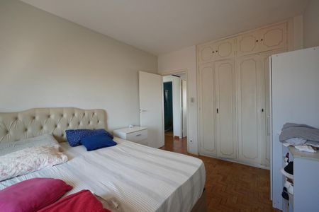 Apartamento à venda com 120m², 3 quartos e 1 vagaQuarto 2