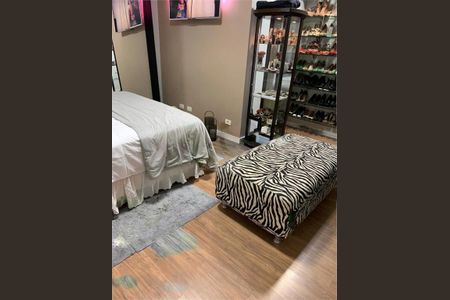 Casa à venda com 3 quartos, 180m² em Jardim Andrea Demarchi, São Bernardo do Campo