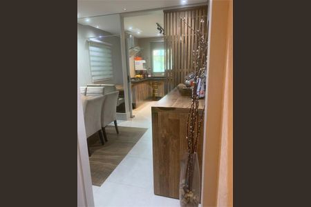 Casa à venda com 3 quartos, 180m² em Jardim Andrea Demarchi, São Bernardo do Campo