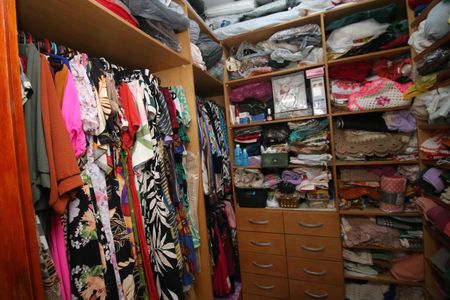 Apartamento para alugar com 68m², 2 quartos e 1 vagaCloset