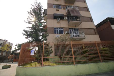 Apartamento para alugar com 68m², 2 quartos e 1 vagaFachada do Prédio