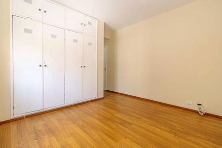 Apartamento à venda com 124m², 3 quartos e 1 vagaQuarto 2