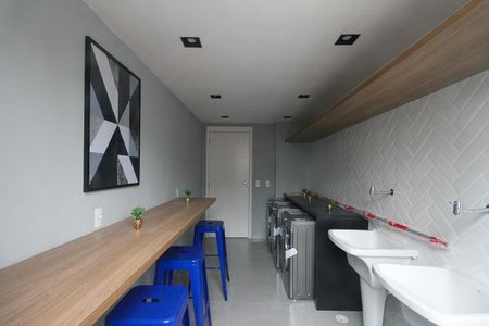 Apartamento para alugar com 31m², 2 quartos e sem vaga Apartamento para alugar com 31m², 2 quartos e sem vagaLavanderia