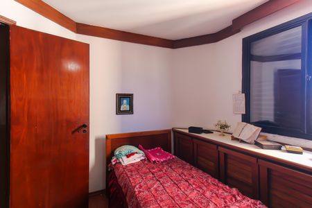 Apartamento à venda com 80m², 3 quartos e 2 vagas Apartamento à venda com 80m², 3 quartos e 2 vagasQuarto 1 - Suíte