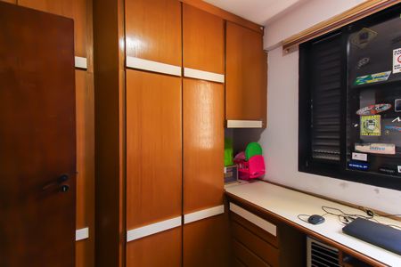 Apartamento à venda com 80m², 3 quartos e 2 vagas Apartamento à venda com 80m², 3 quartos e 2 vagasQuarto 3