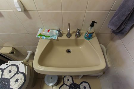 Apartamento à venda com 80m², 3 quartos e 2 vagas Apartamento à venda com 80m², 3 quartos e 2 vagasBanheiro da Suíte 1