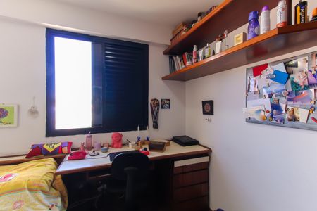 Apartamento à venda com 80m², 3 quartos e 2 vagas Apartamento à venda com 80m², 3 quartos e 2 vagasQuarto 2