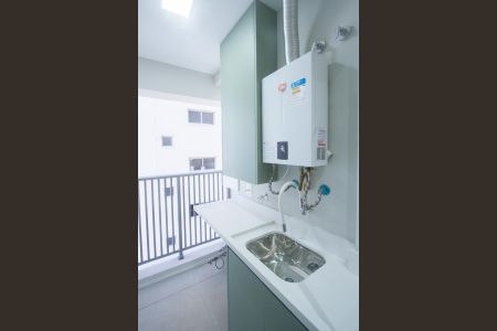 Apartamento à venda com 65m², 2 quartos e 1 vagaÁrea de Serviço