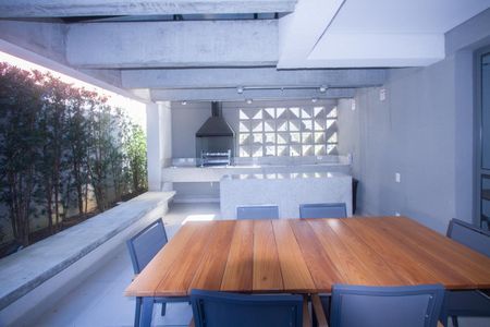 Apartamento à venda com 65m², 2 quartos e 1 vagaÁrea comum