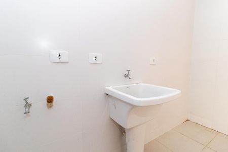 Casa de condomínio para alugar com 315m², 5 quartos e 3 vagas Casa de condomínio para alugar com 315m², 5 quartos e 3 vagasÁrea de Serviço