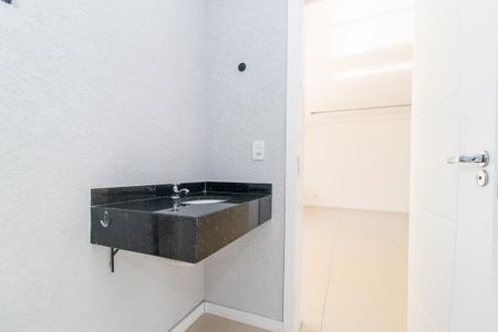 Casa de condomínio para alugar com 315m², 5 quartos e 3 vagas Casa de condomínio para alugar com 315m², 5 quartos e 3 vagasLavabo